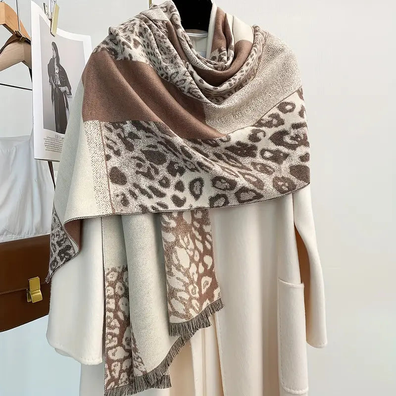 Scarf with Leopard Print