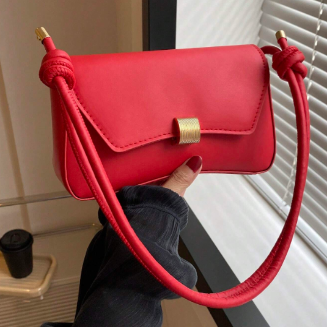 Vintage Flap Bag – Timeless Elegance