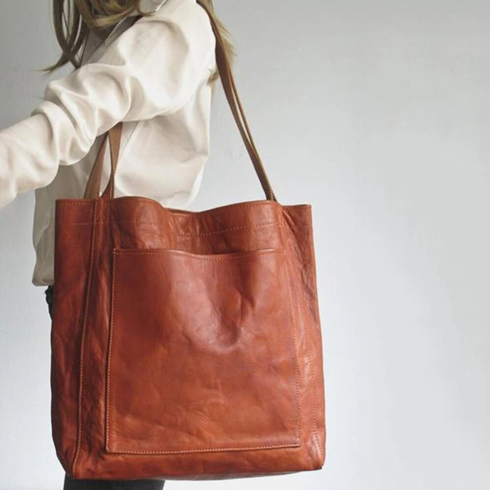 Elegant and Practical Leather Handbag