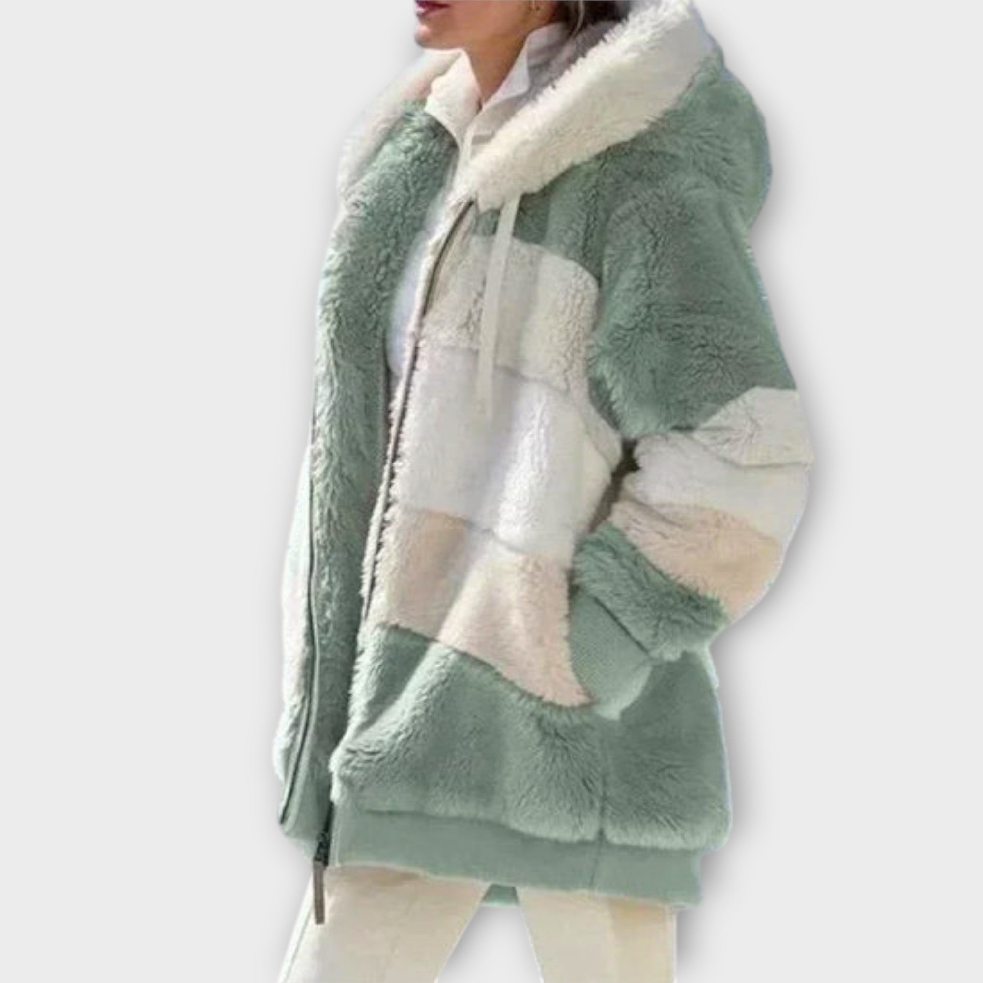 Alina - Fluffy Hooded Jacket for Cold Days