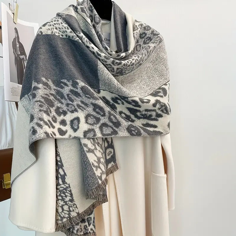 Scarf with Leopard Print